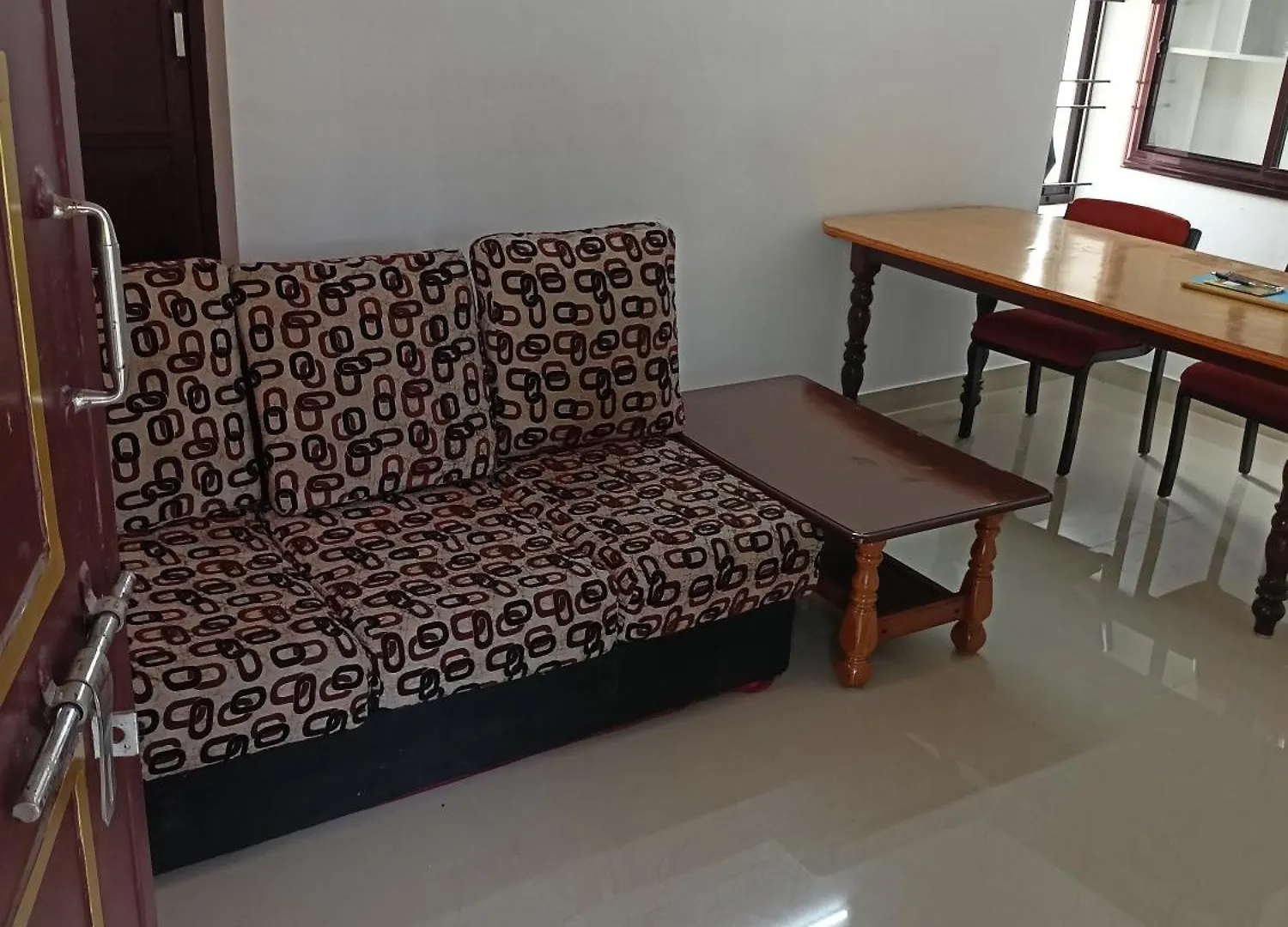 Space Villa Homestay Irimbranallur